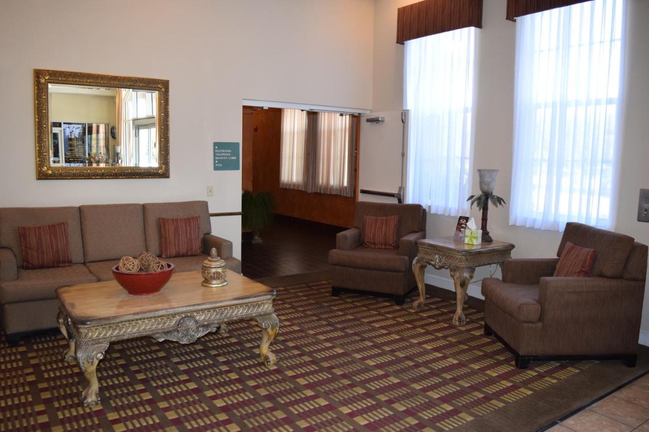 Quality Inn Conference Center At Citrus Hills Hernando Екстериор снимка