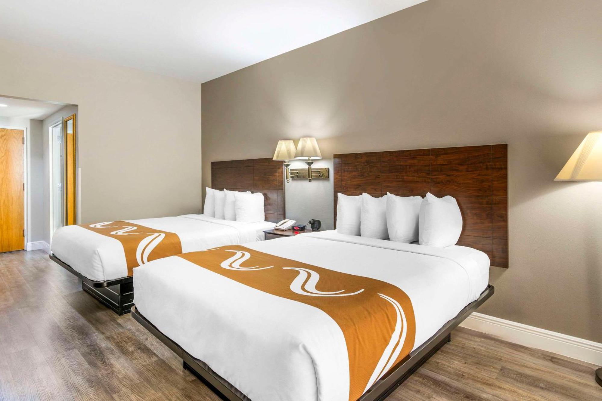Quality Inn Conference Center At Citrus Hills Hernando Екстериор снимка