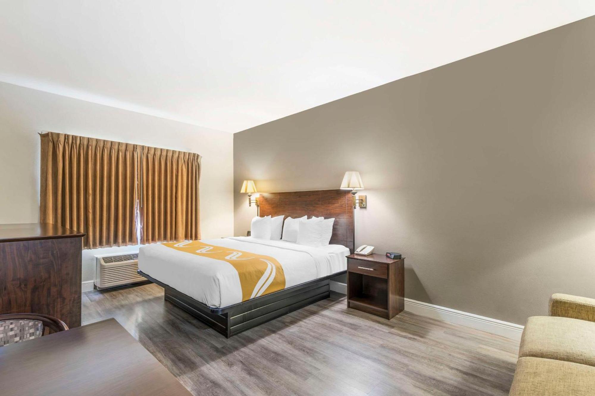 Quality Inn Conference Center At Citrus Hills Hernando Екстериор снимка