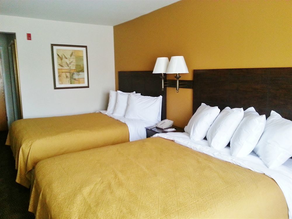 Quality Inn Conference Center At Citrus Hills Hernando Екстериор снимка